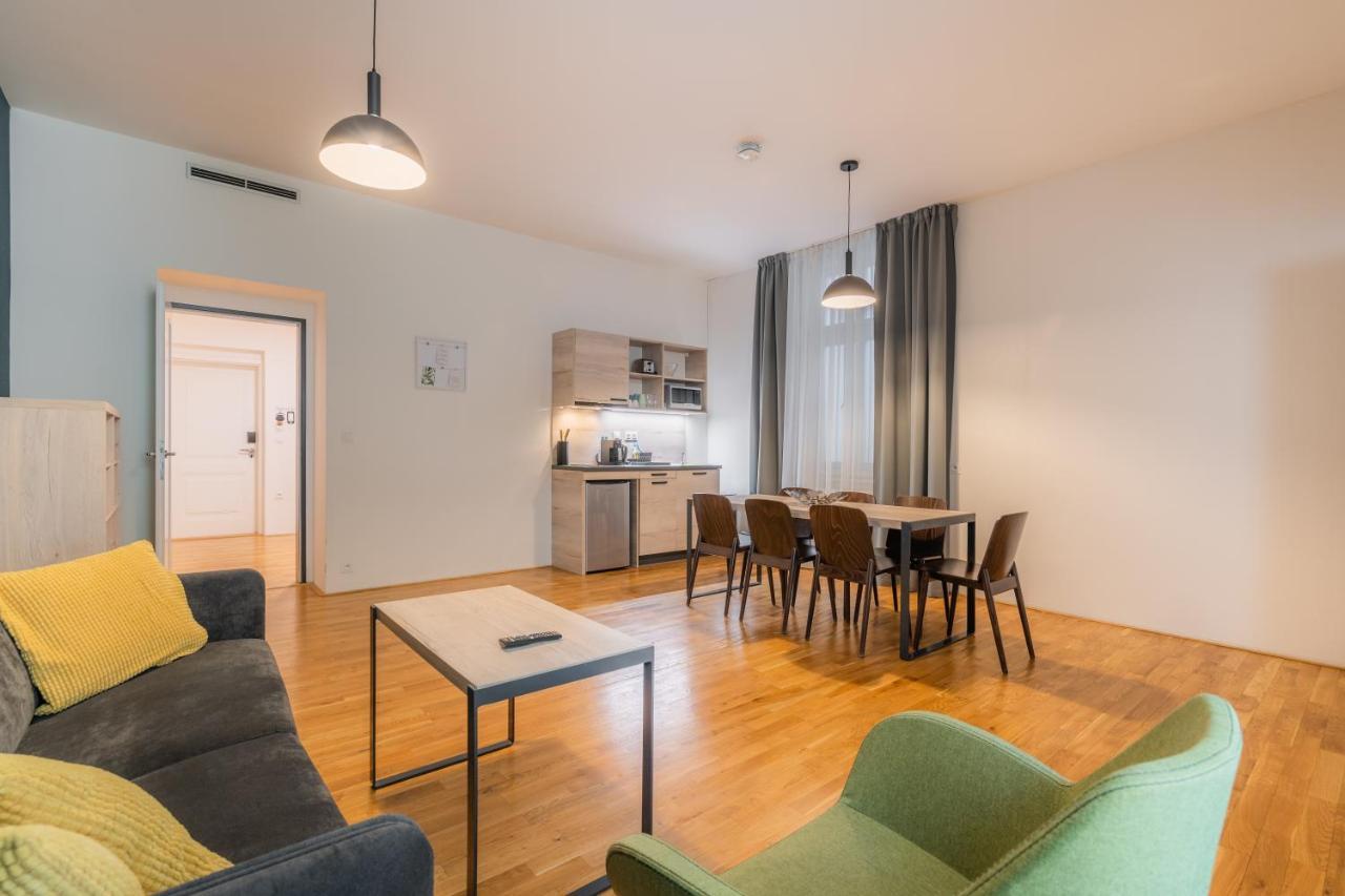 Ea Aparthotel Melantrich Prag Exteriör bild