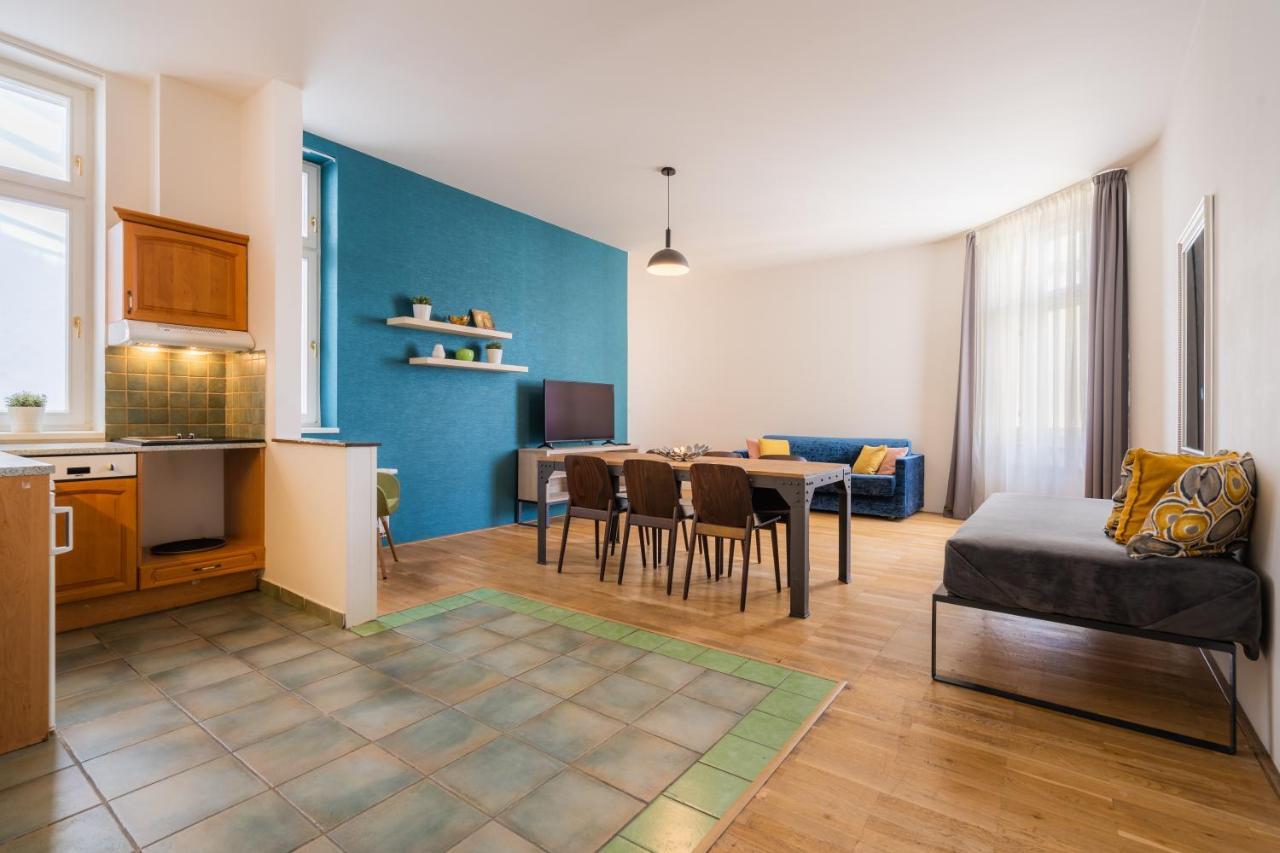 Ea Aparthotel Melantrich Prag Exteriör bild