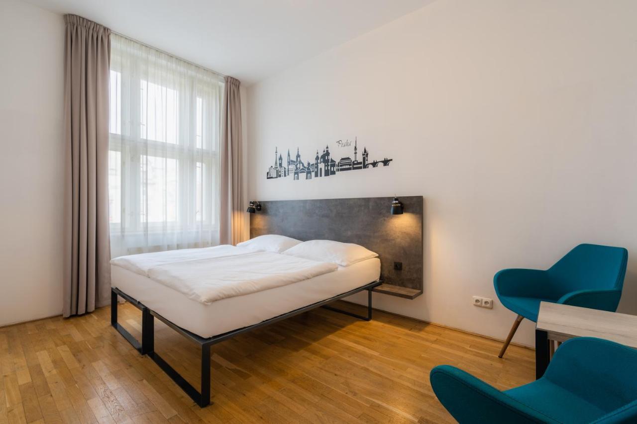 Ea Aparthotel Melantrich Prag Exteriör bild