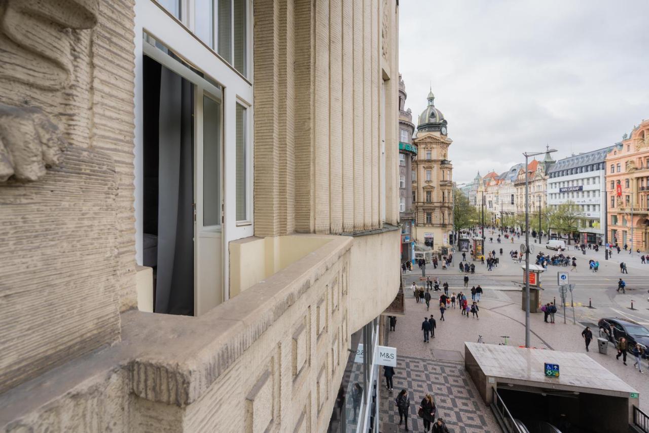 Ea Aparthotel Melantrich Prag Exteriör bild